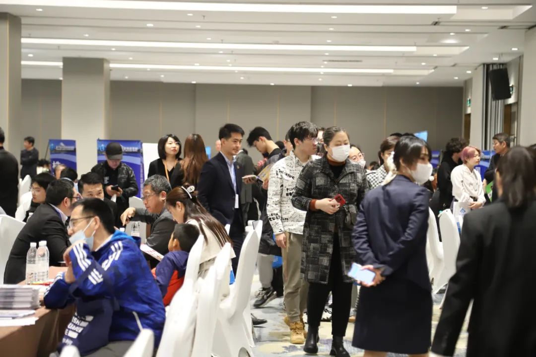 21世紀佳益出國留學